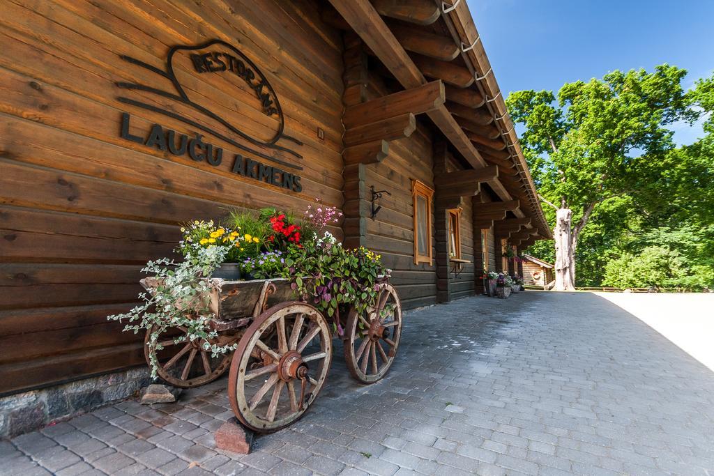 Hotel Laucu Akmens Skulte  Zewnętrze zdjęcie